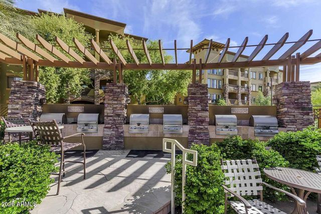 5450 E DEER VALLEY Drive 4223, Phoenix, AZ 85054