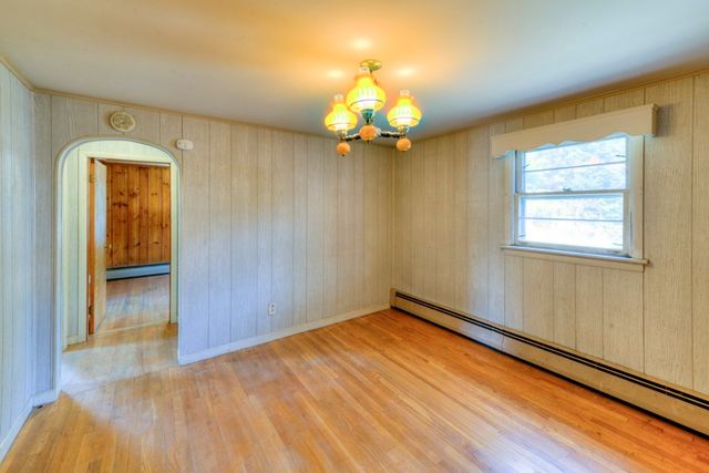 131 Hartford Tpke, Shrewsbury, MA 01545