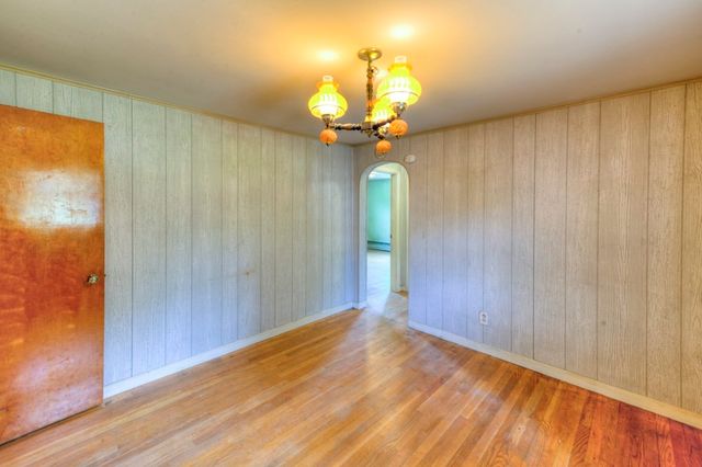 131 Hartford Tpke, Shrewsbury, MA 01545