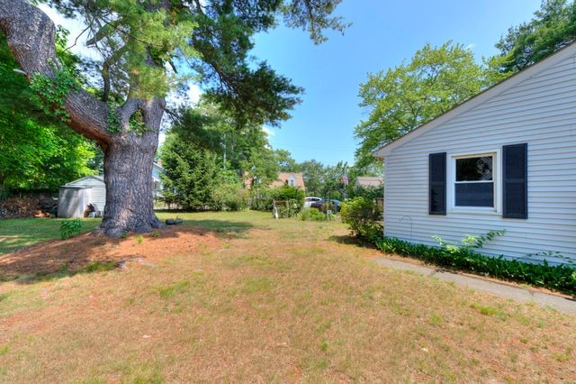 131 Hartford Tpke, Shrewsbury, MA 01545
