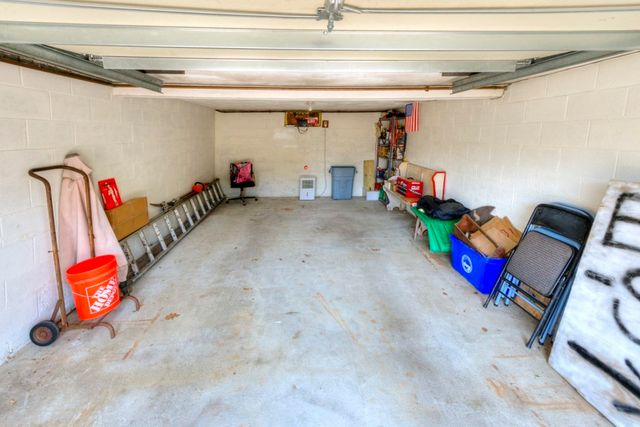131 Hartford Tpke, Shrewsbury, MA 01545