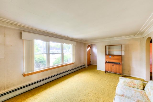 131 Hartford Tpke, Shrewsbury, MA 01545