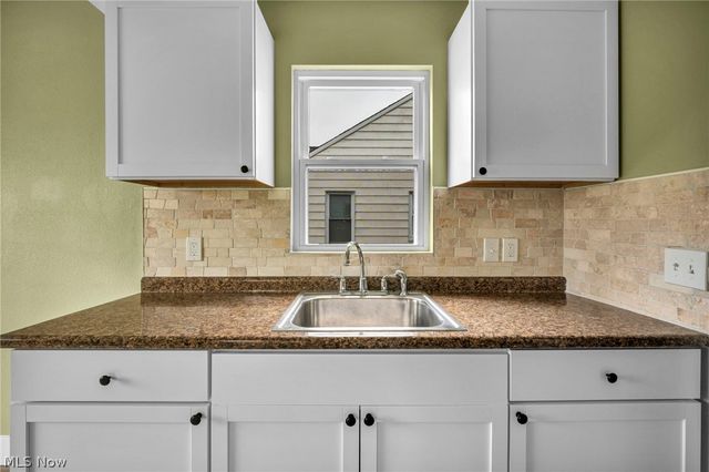 15812 Eleanore Drive, Cleveland, OH 44135