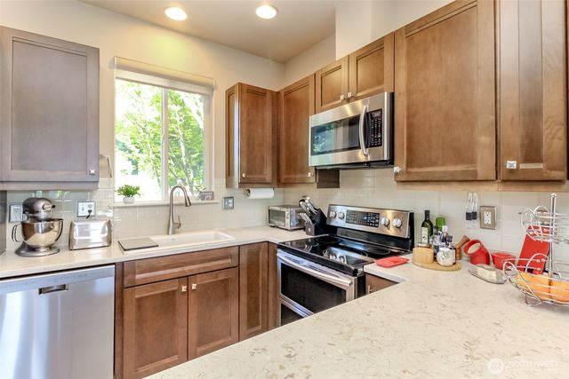 2311 Milton Way #F, Milton, WA 98354