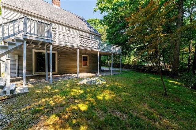 37 Breakneck Rd, Sturbridge, MA 01566