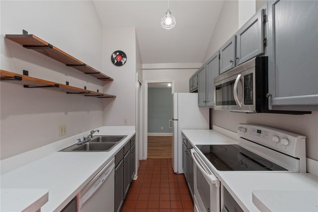102 Adams Street, Rochester, NY 14608
