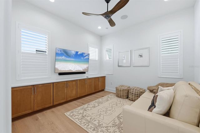 5931 CAT CLAW LANE, Bradenton, FL 34210