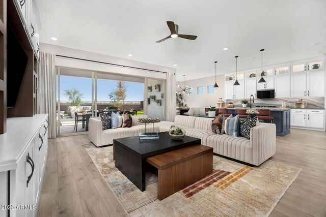 17444 W SAGUARO VISTA Drive, Surprise, AZ 85387