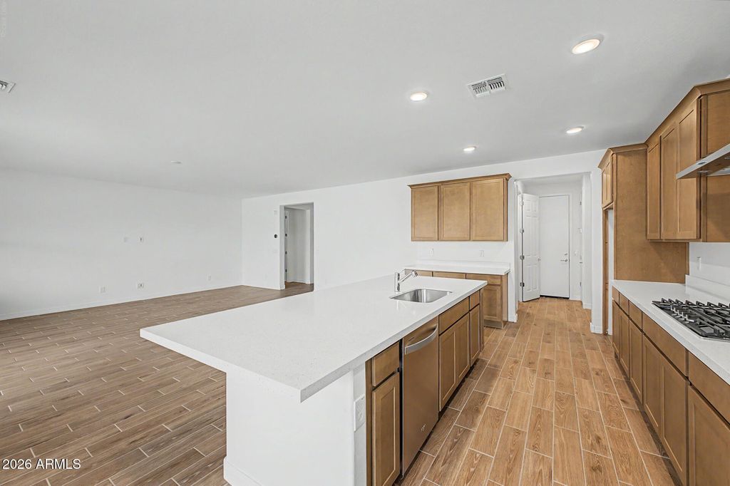17444 W SAGUARO VISTA Drive, Surprise, AZ 85387 — photo 4