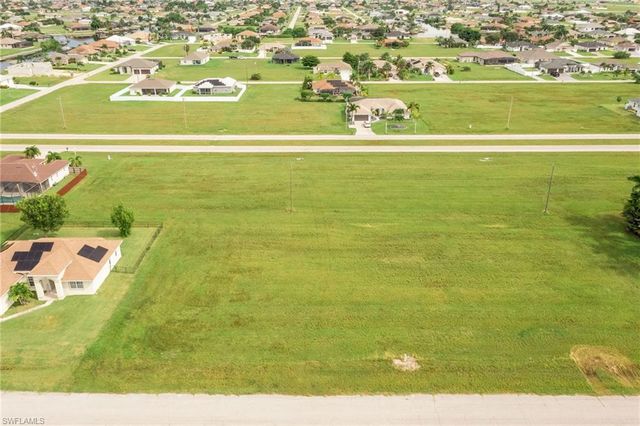 3435 NW 7th TER, Cape Coral, FL 33993