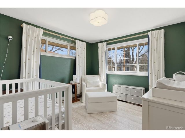 211 Magnolia St, Denver, CO 80220