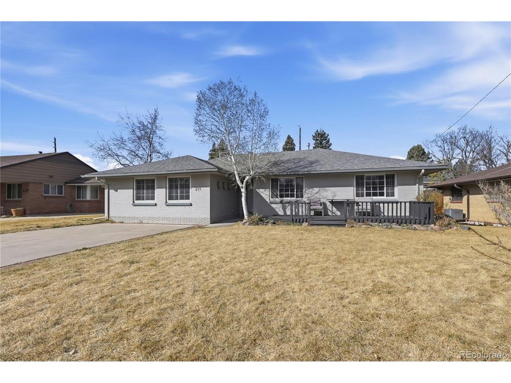 211 Magnolia St, Denver, CO 80220
