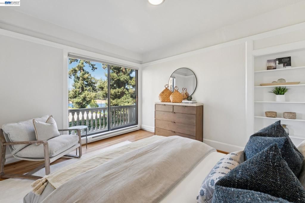 Image 28 of property listing at 200 Lakeside Dr 202, Oakland, CA 94612