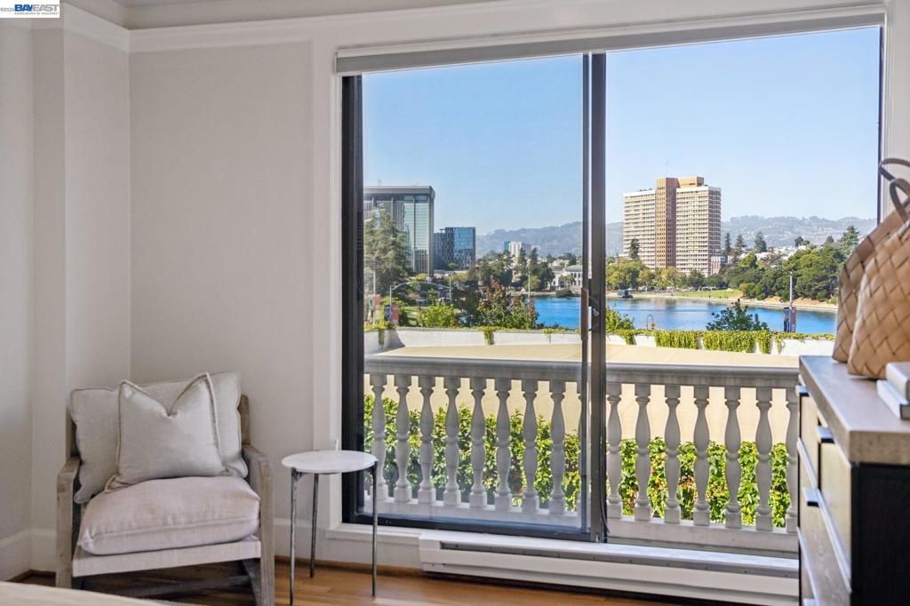 Image 29 of property listing at 200 Lakeside Dr 202, Oakland, CA 94612