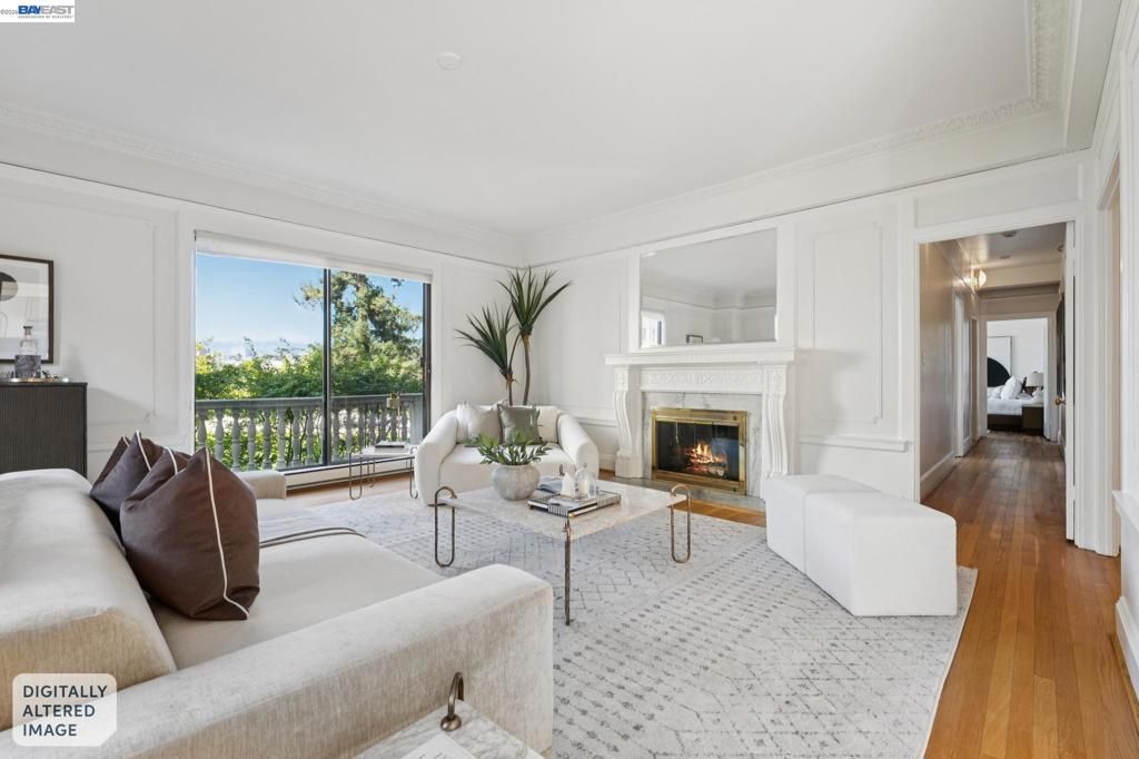 Image 7 of property listing at 200 Lakeside Dr 202, Oakland, CA 94612