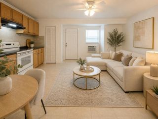 1020 NW 6th St 3, Miami, FL 33136