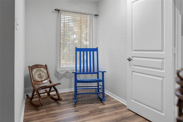 12315 Fisher Drive, Mont Belvieu, TX 77523