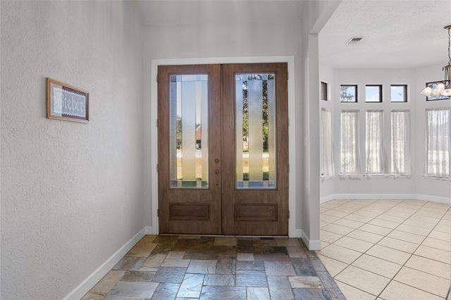 12315 Fisher Drive, Mont Belvieu, TX 77523