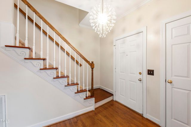 102 W Hill Drive, Cary, NC 27519