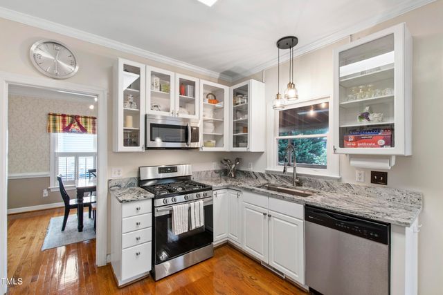 102 W Hill Drive, Cary, NC 27519