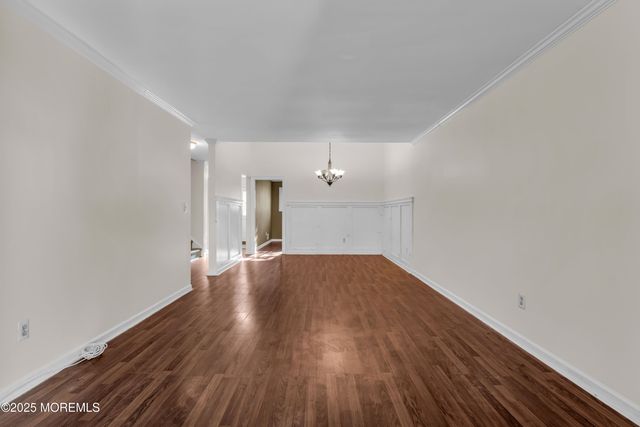 19 Helene Court, Tinton Falls, NJ 07724