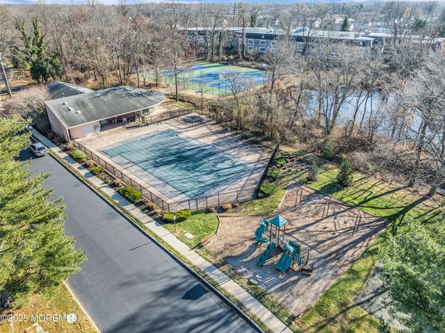 19 Helene Court, Tinton Falls, NJ 07724