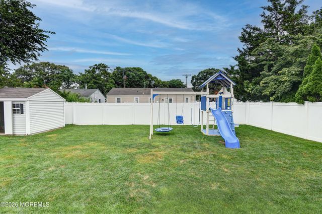 2515 Honeysuckle Lane, Point Pleasant, NJ 08742