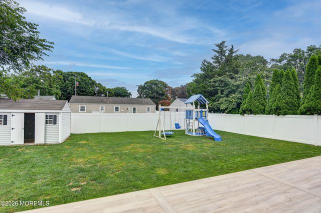 2515 Honeysuckle Lane, Point Pleasant, NJ 08742