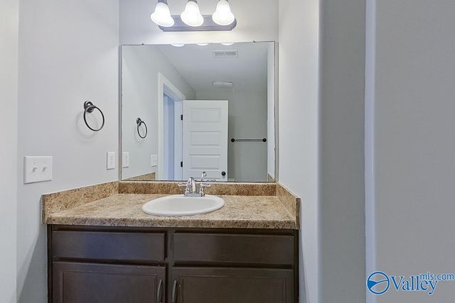 488 Ford Chapel Road, Harvest, AL 35749