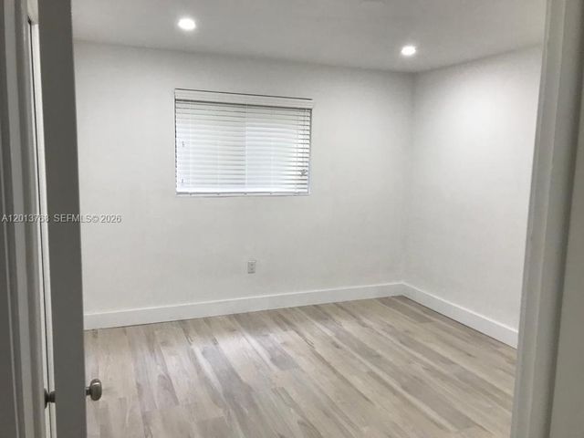 9401 SW 64th Ter 0, Miami, FL 33173