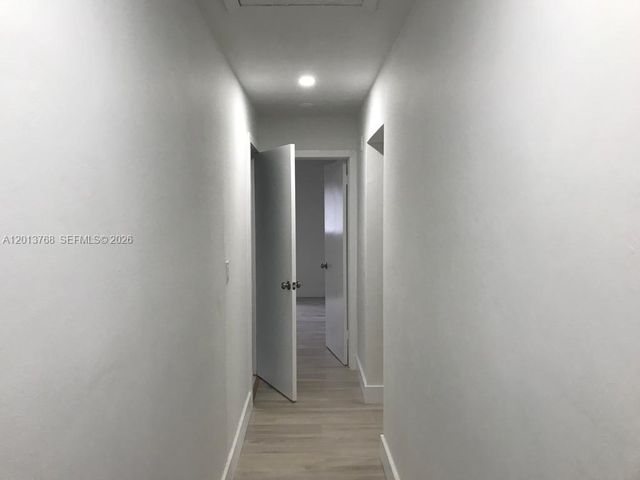 9401 SW 64th Ter 0, Miami, FL 33173