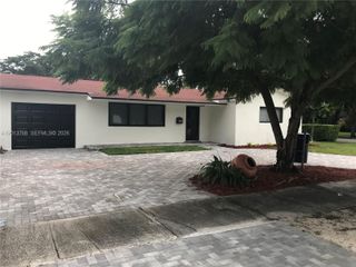 9401 SW 64th Ter 0, Miami, FL 33173