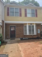 5595 Wells Circle, Stone Mountain, GA 30087