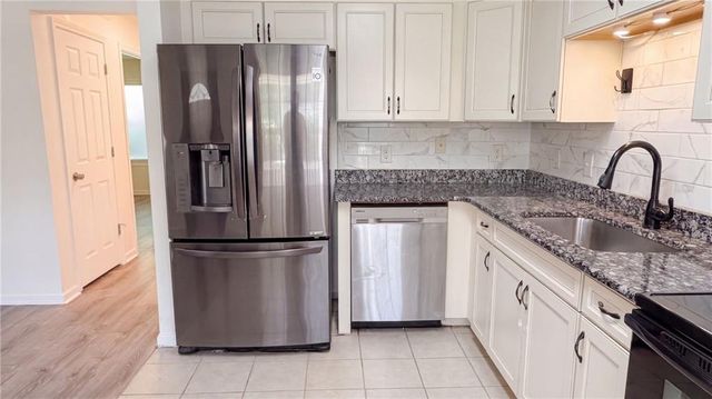 125 Sampson Court, Covington, GA 30016