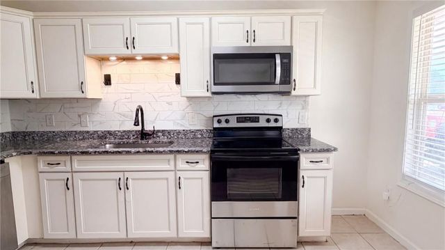 125 Sampson Court, Covington, GA 30016