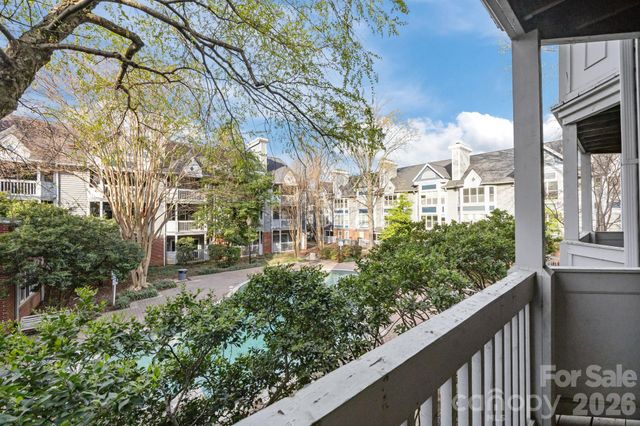 525 N Graham Street 2E, Charlotte, NC 28202