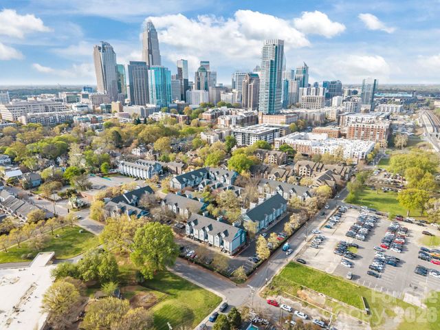 525 N Graham Street 2E, Charlotte, NC 28202
