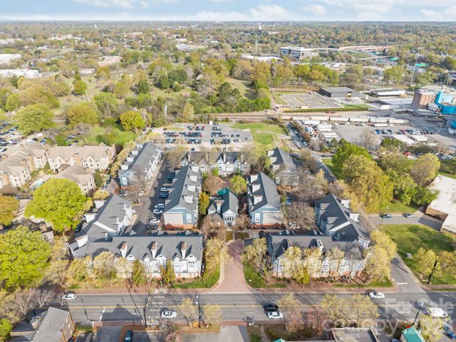 525 N Graham Street 2E, Charlotte, NC 28202