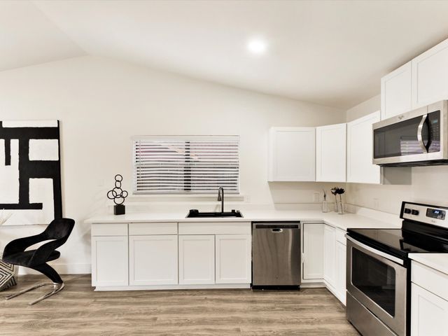 1040 Carmody Drive, Mesquite, TX 75149