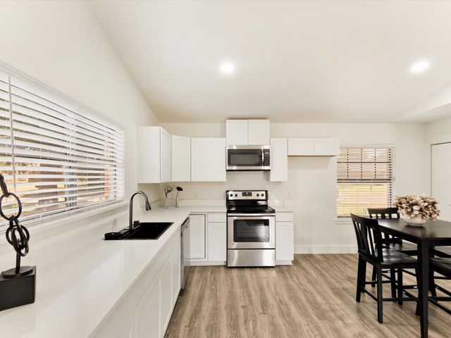 1040 Carmody Drive, Mesquite, TX 75149