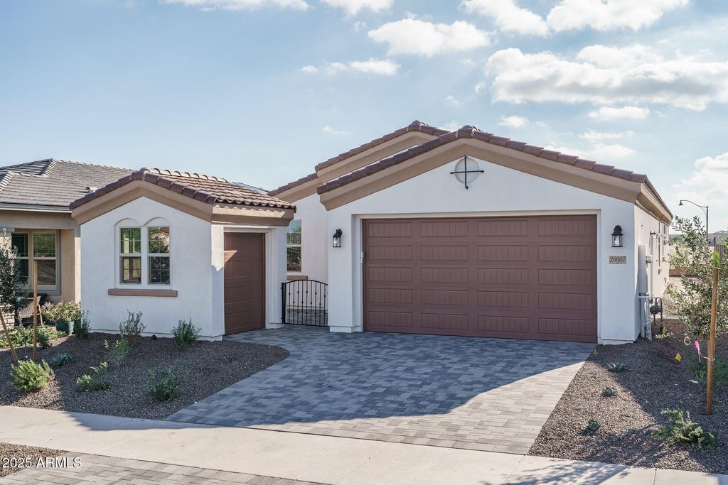 20607 W RANCHO Drive, Buckeye, AZ 85396
