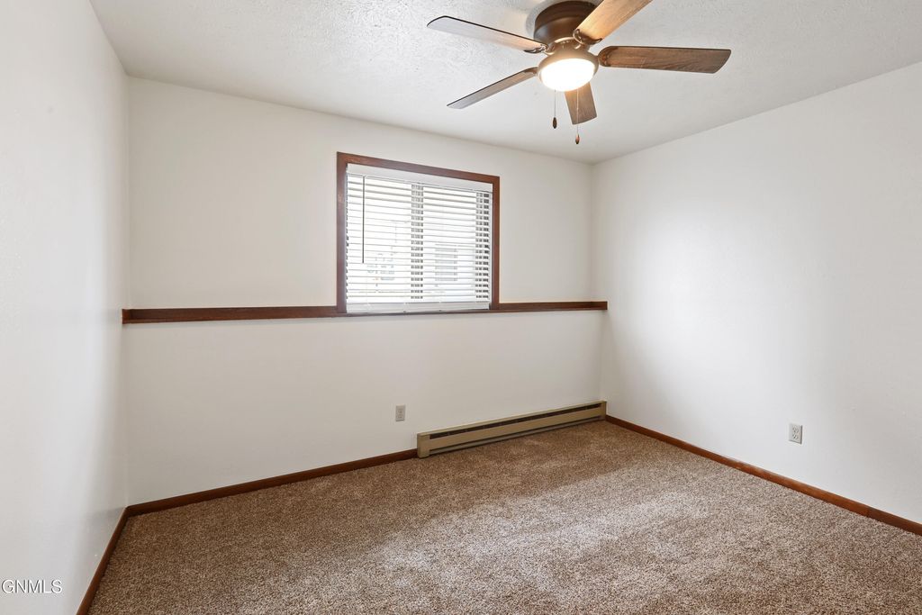 1511 4th Street W, Williston, ND 58801 photo 17