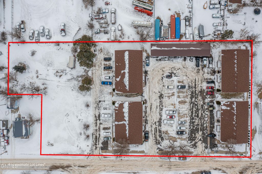 1511 4th Street W, Williston, ND 58801 photo 4