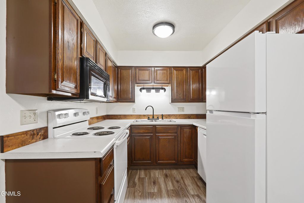 1511 4th Street W, Williston, ND 58801 photo 7