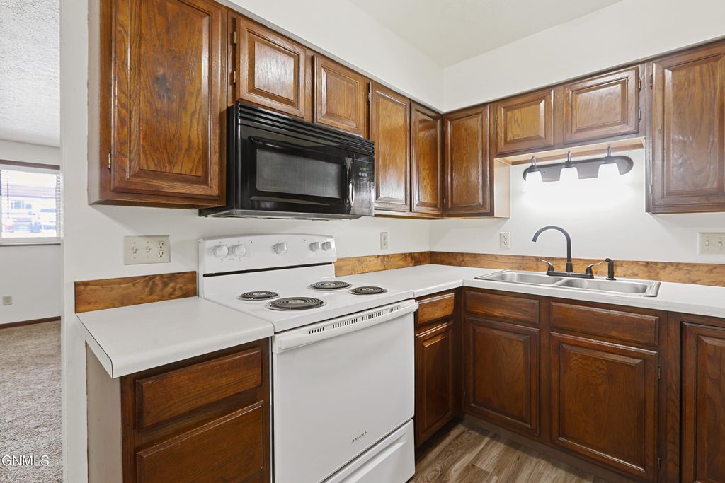 1511 4th Street W, Williston, ND 58801 photo 9