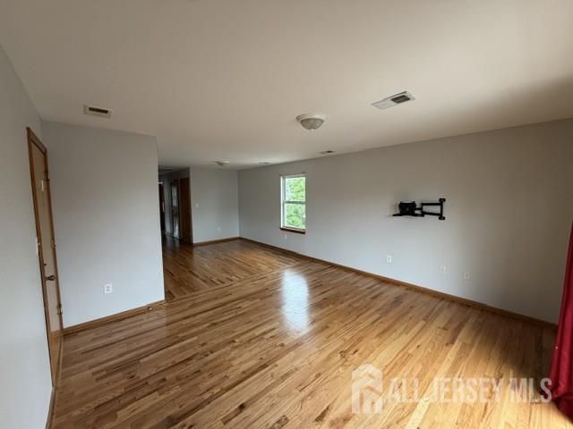 817 Jackson Avenue, Linden, NJ 07036