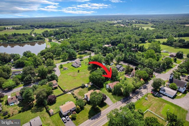 90 INDIAN MILLS RD, Shamong, NJ 08088