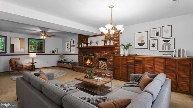 90 INDIAN MILLS RD, Shamong, NJ 08088