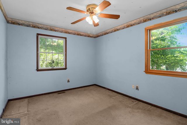 90 INDIAN MILLS RD, Shamong, NJ 08088