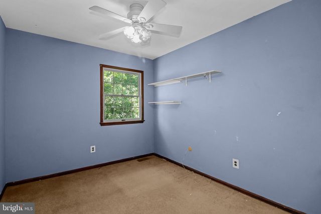 90 INDIAN MILLS RD, Shamong, NJ 08088
